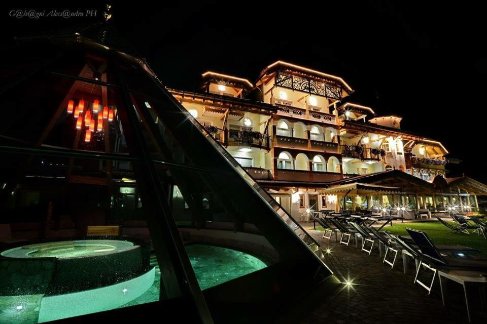 Rene Dolomites Boutique Hotel Pozza di Fassa Exterior photo